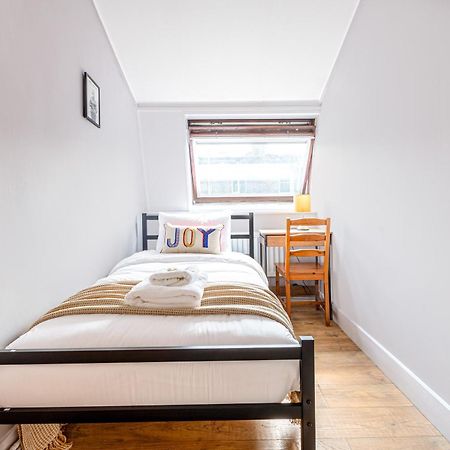 Magnificent 3Br Apt With Balcony ロンドン エクステリア 写真